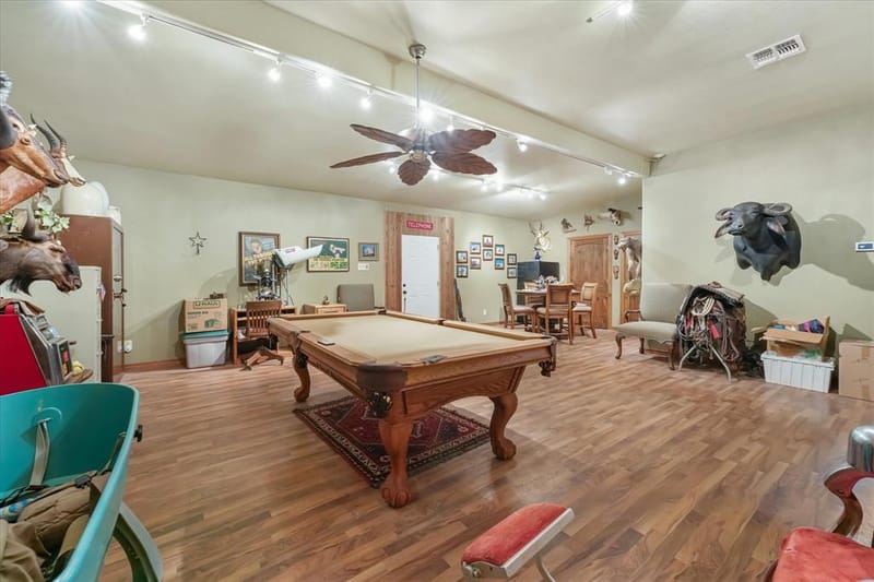 9711 Jim Christal Road, Krum TX 76249 - Photo 31