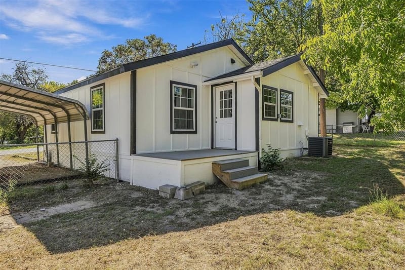 528 E Jefferson Street, Van Alstyne TX 75495 - Photo 22