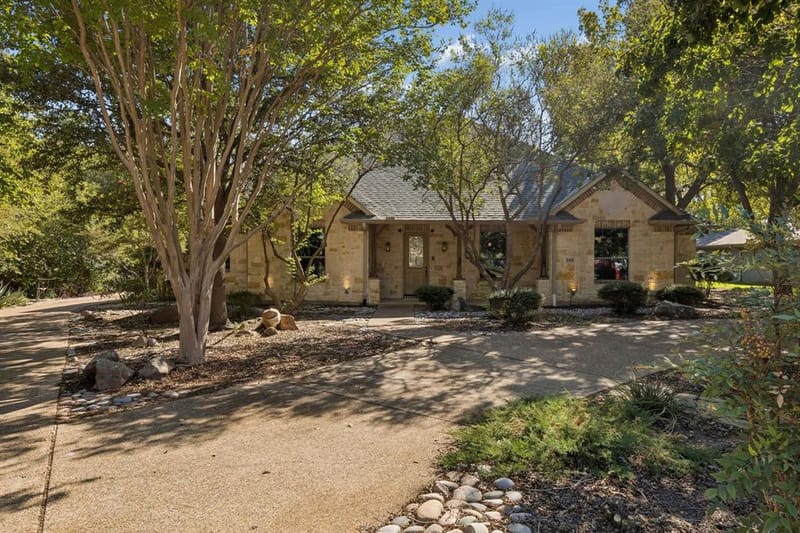 186 Moonlight Drive, Murphy TX 75094