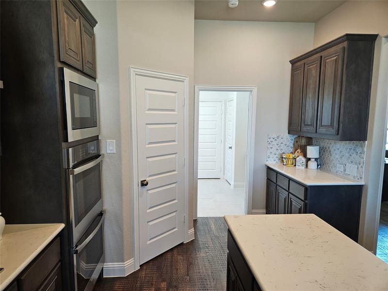 621 Majestic Oak Lane, Waxahachie TX 75165 - Photo 4