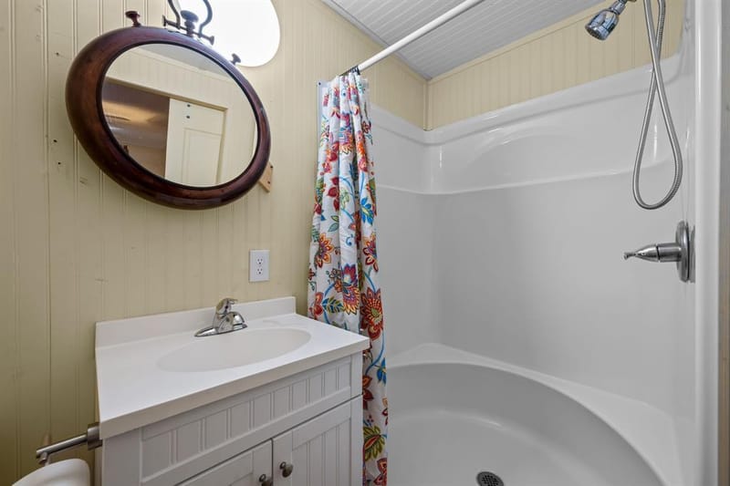 604 Crestview Drive, Granbury TX 76048 - Photo 38
