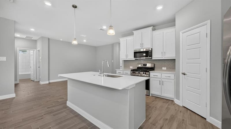 125 RINGTRAIL Drive, Rhome TX 76078 - Photo 3