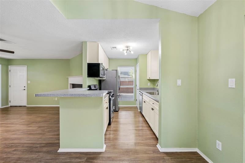 1331 Falcon Drive, Lewisville TX 75077 - Photo 13