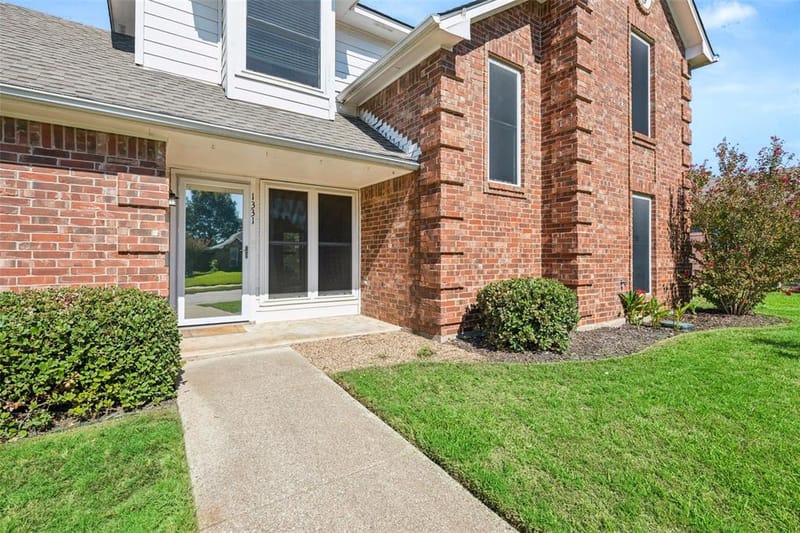 1331 Falcon Drive, Lewisville TX 75077 - Photo 3