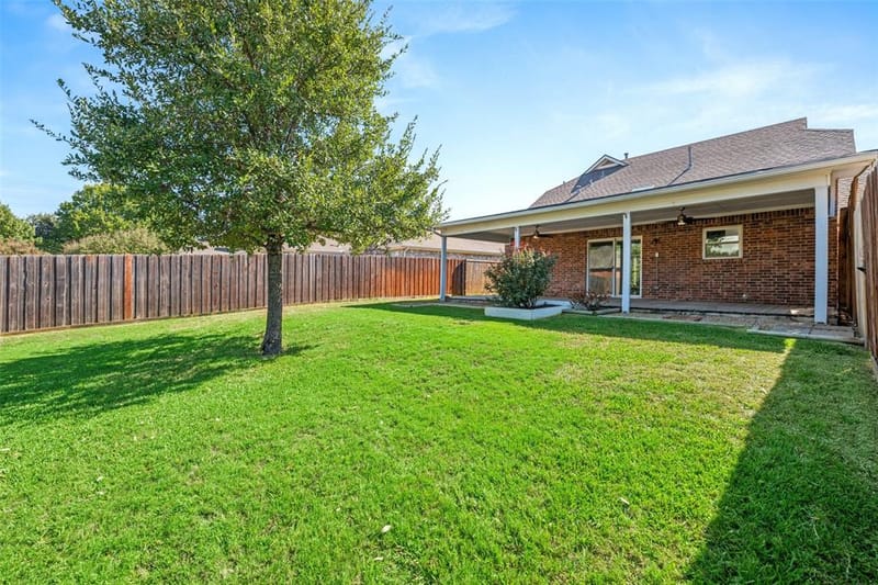 1331 Falcon Drive, Lewisville TX 75077 - Photo 34