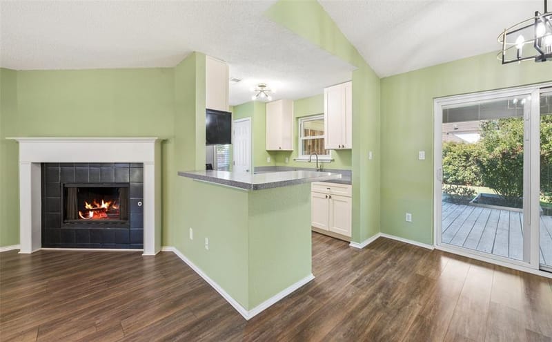 1331 Falcon Drive, Lewisville TX 75077 - Photo 10