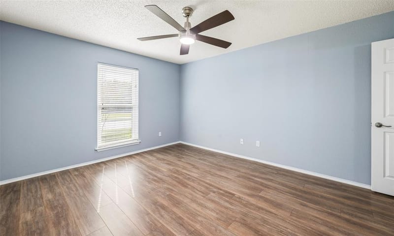 1331 Falcon Drive, Lewisville TX 75077 - Photo 25