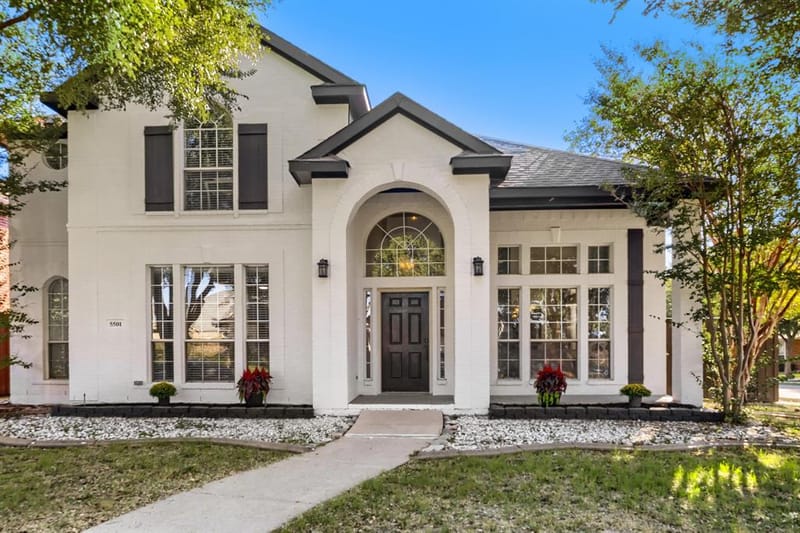 5501 Buckskin Drive, The Colony TX 75056 - Photo 3