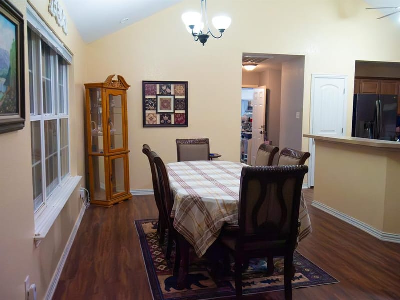 1009 Stuart Road, Denton TX 76209 - Photo 4