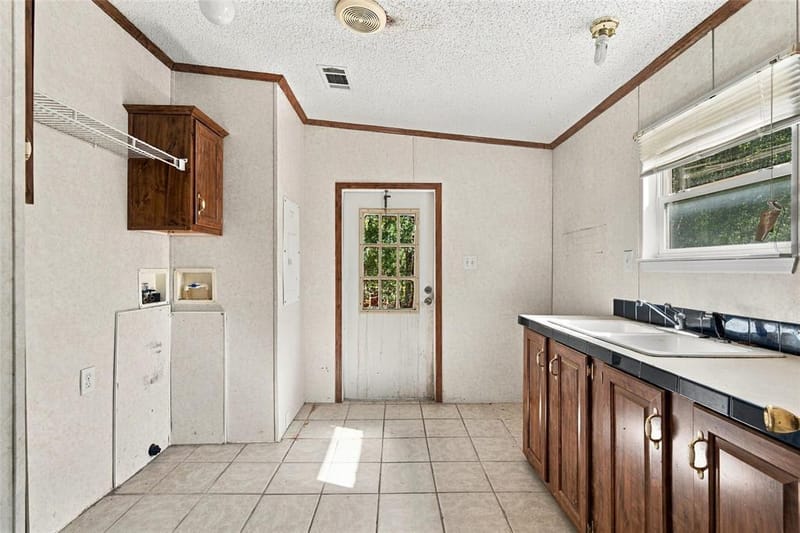 105 12th Street, Moody TX 76557 - Photo 7