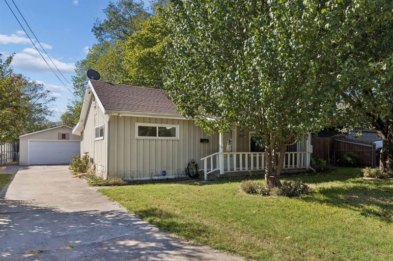3920 Hollis Street, Haltom City TX 76111 - Photo 2