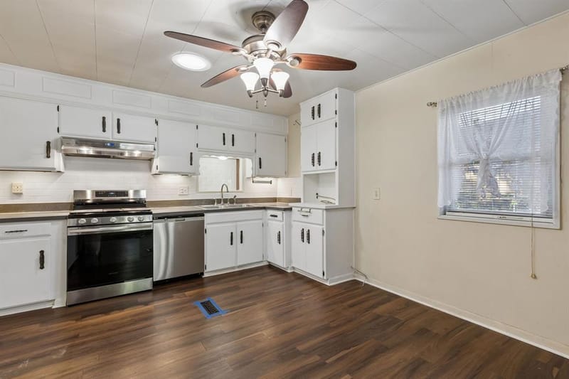 3920 Hollis Street, Haltom City TX 76111 - Photo 8