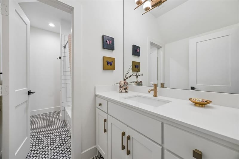 523 Cameron Avenue, Dallas TX 75223 - Photo 28