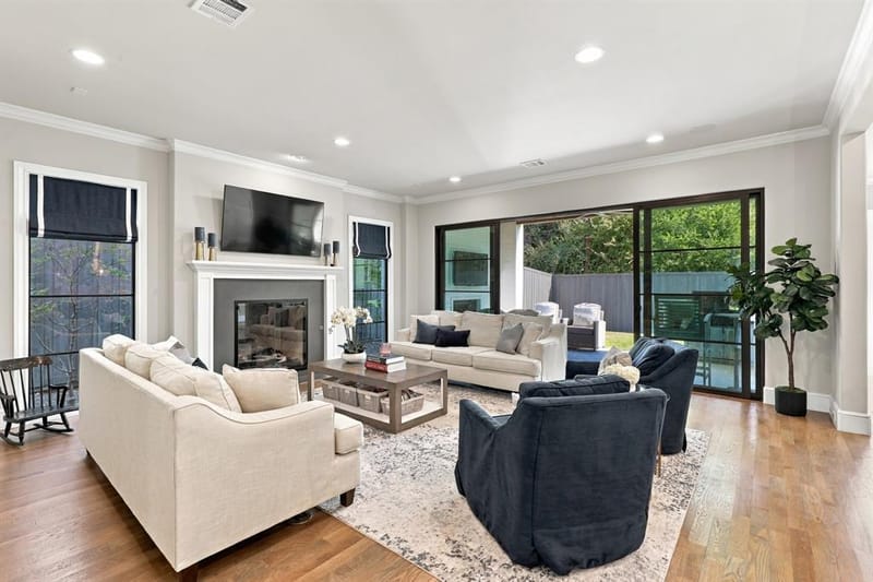 4112 Santa Barbara Drive, Dallas TX 75214 - Photo 4