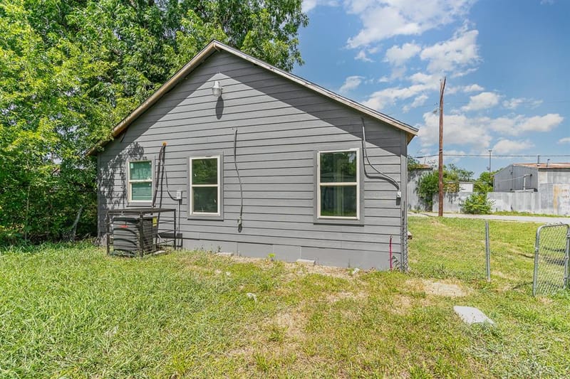 4621 Owenwood Avenue, Dallas TX 75223 - Photo 13
