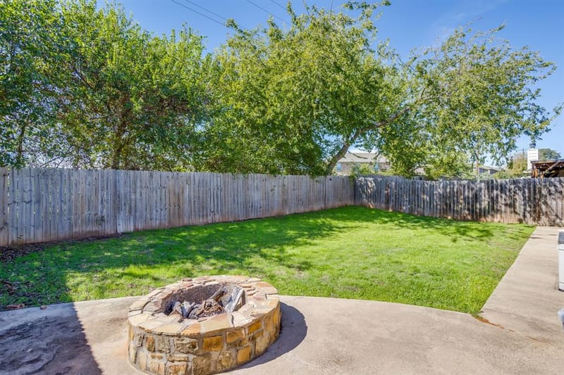 4002 Sapphire Lane, Granbury TX 76049 - Photo 40