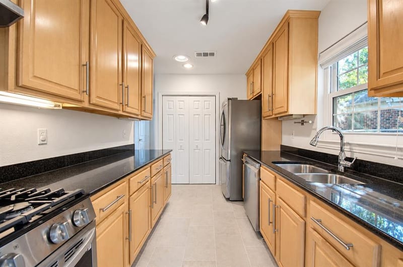 6050 Ellsworth Avenue, Dallas TX 75206 - Photo 3