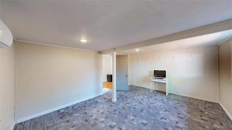 6321 Solona Circle N, Haltom City TX 76117 - Photo 23