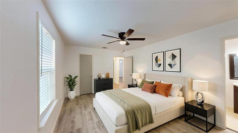6321 Solona Circle N, Haltom City TX 76117 - Photo 16