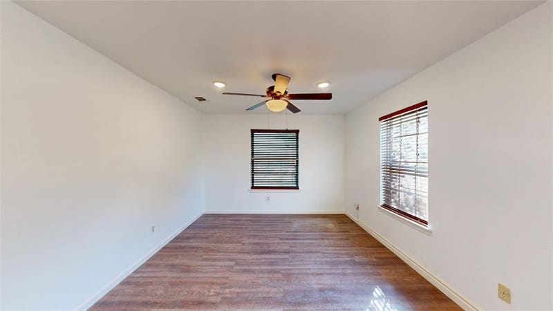 6321 Solona Circle N, Haltom City TX 76117 - Photo 4