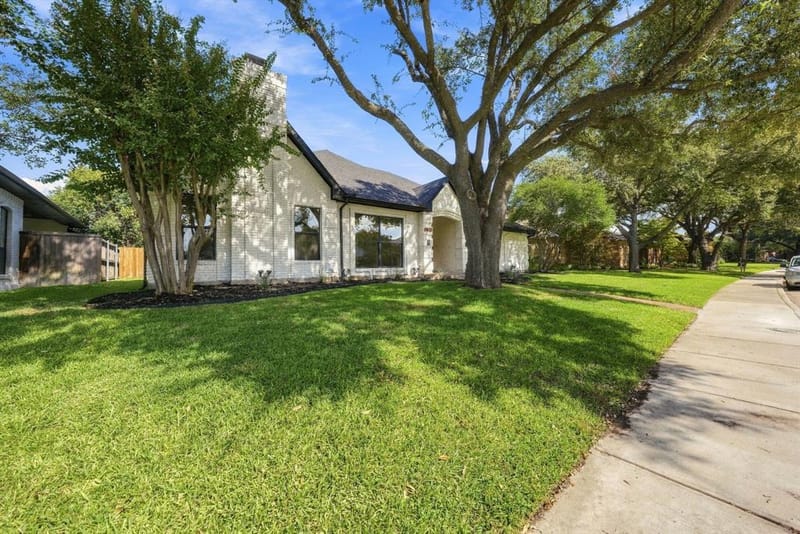 6803 Flanary Lane, Dallas TX 75252 - Photo 9