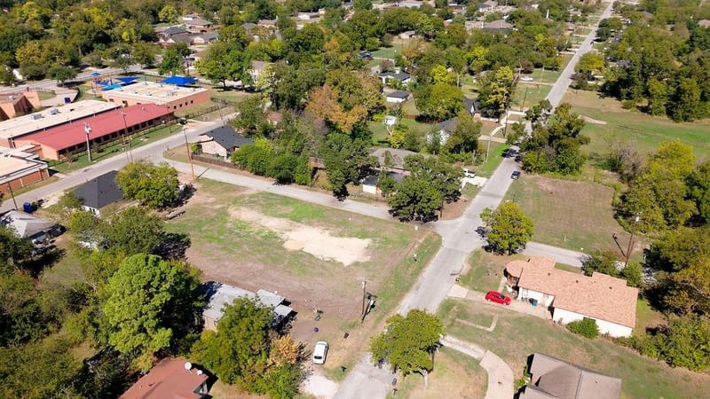 926 S Frances Street, Terrell TX 75160 - Photo 13