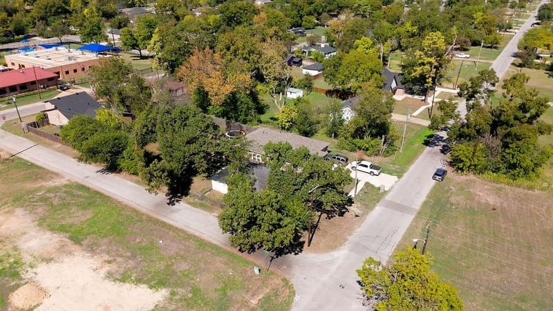 926 S Frances Street, Terrell TX 75160 - Photo 11