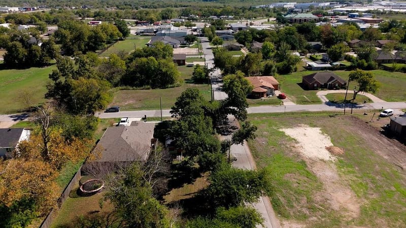 926 S Frances Street, Terrell TX 75160 - Photo 8