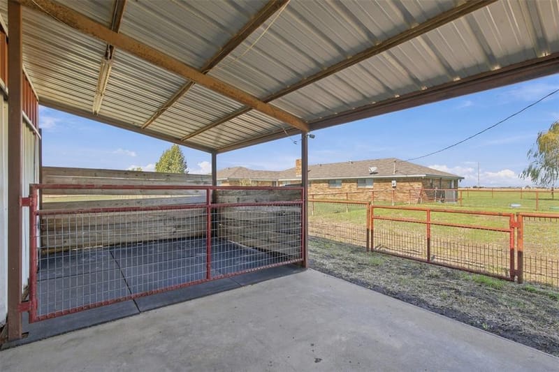 781 January Lane, Ponder TX 76259 - Photo 36