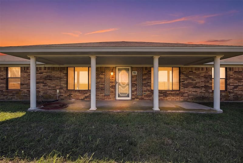 781 January Lane, Ponder TX 76259 - Photo 5