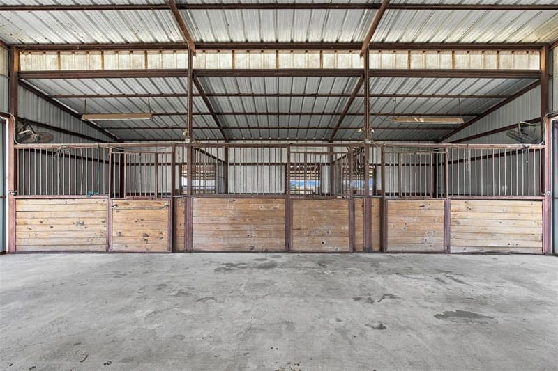 781 January Lane, Ponder TX 76259 - Photo 34