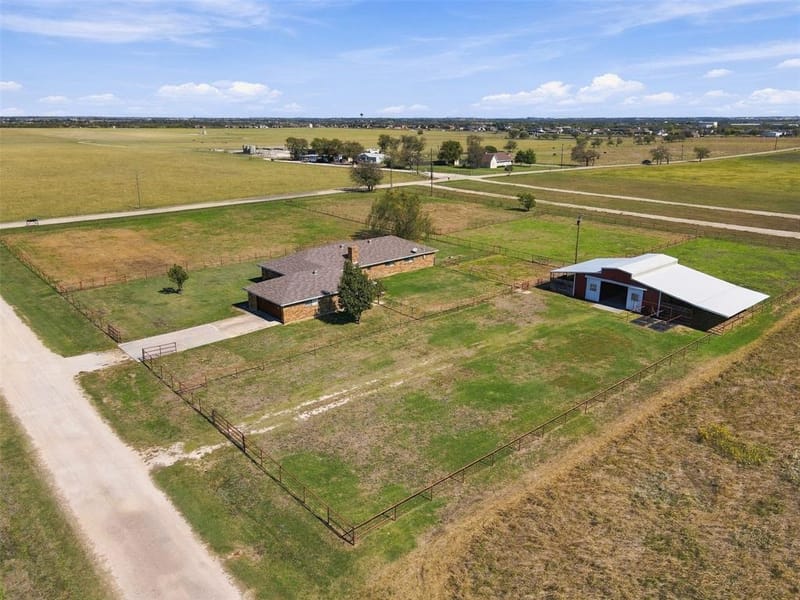781 January Lane, Ponder TX 76259 - Photo 40