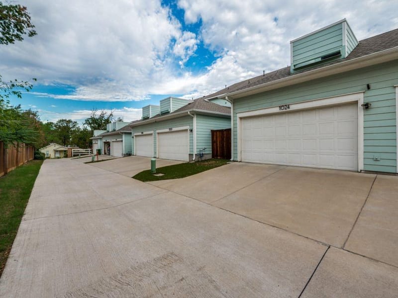 1024 Thomas Place, Carrollton TX 75006 - Photo 25