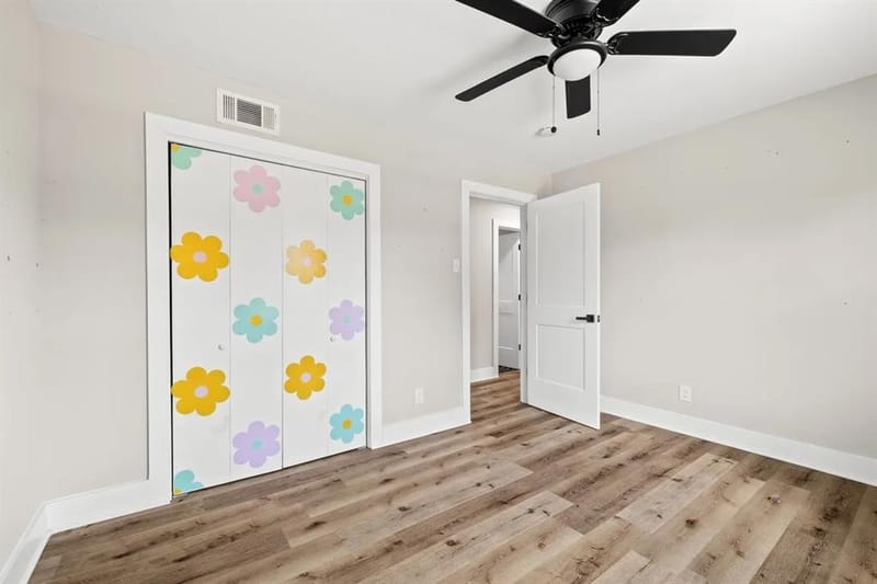 8635 Strathmore Drive, Dallas TX 75238 - Photo 15