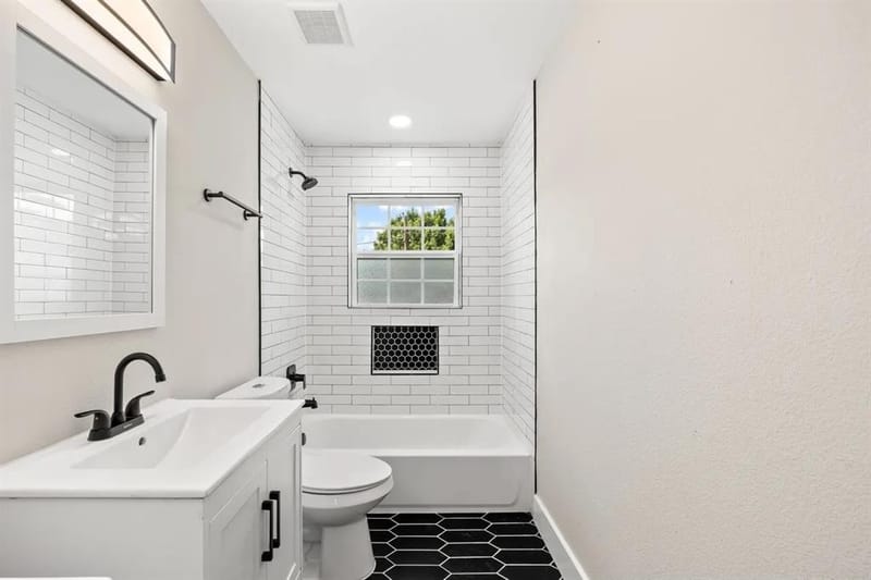 8635 Strathmore Drive, Dallas TX 75238 - Photo 19