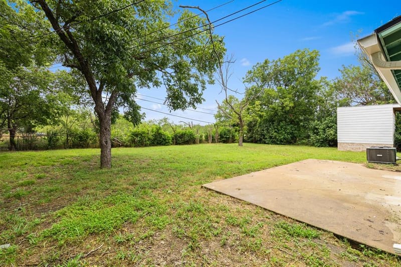 310 Lawndale Street, Waco TX 76706 - Photo 27