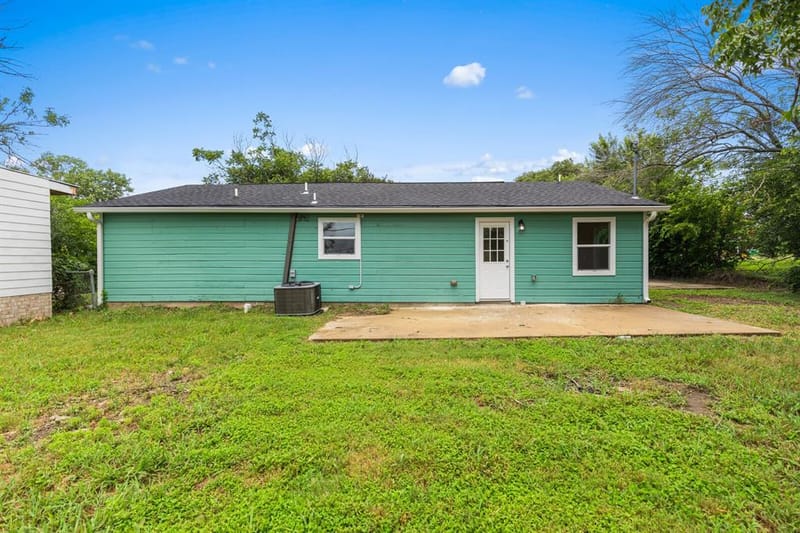 310 Lawndale Street, Waco TX 76706 - Photo 30