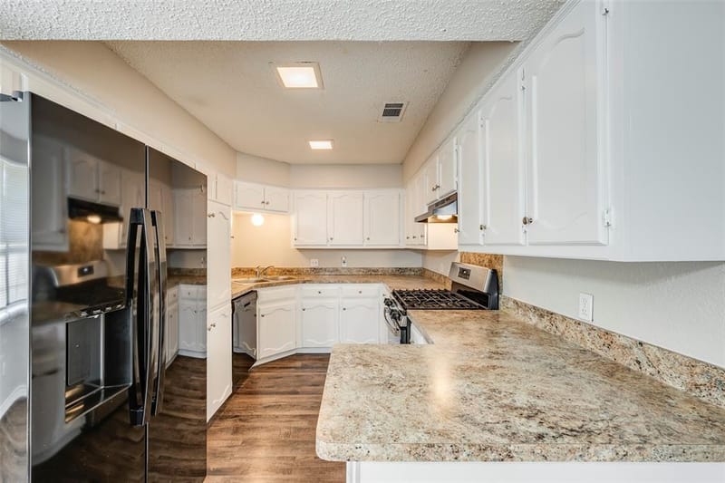 109 E Willow Lane, Princeton TX 75407 - Photo 7