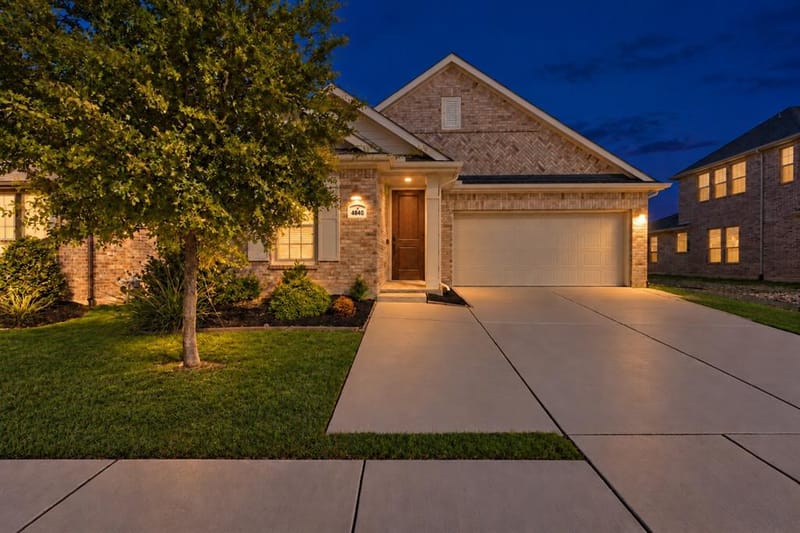 4840 Garner Drive, Carrollton TX 75010 - Photo 2