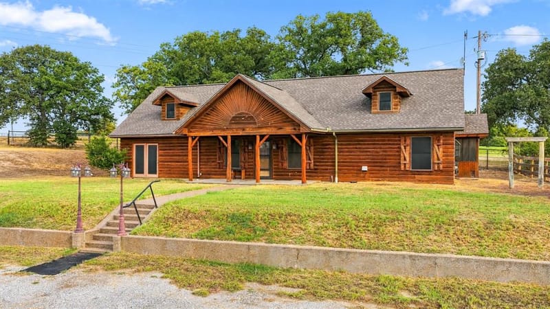 101 R Misty Ridge Lane, Weatherford TX 76085 - Photo 2