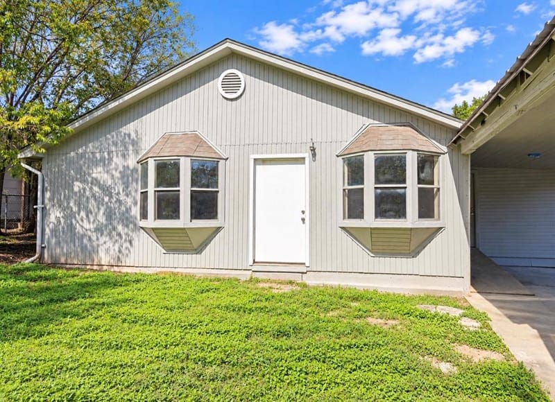 511 SW 3rd Street, Mineral Wells TX 76067 - Photo 13