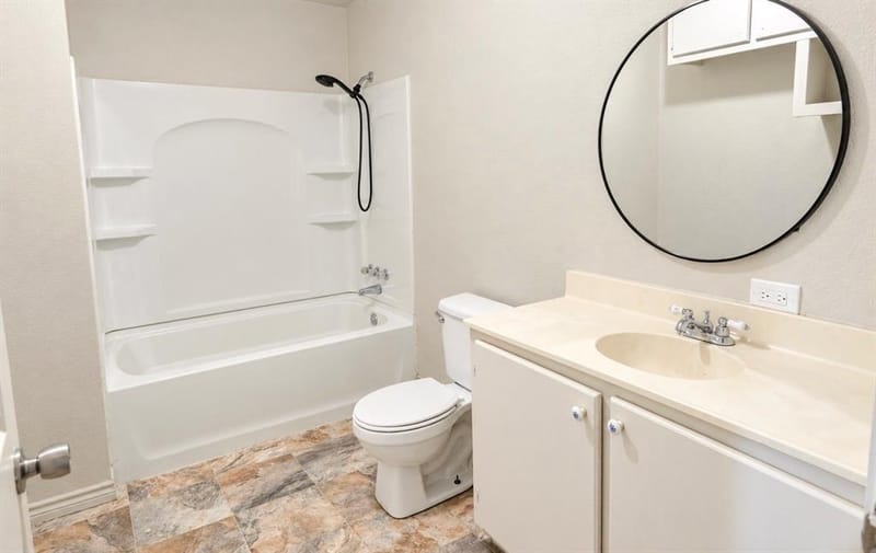 511 SW 3rd Street, Mineral Wells TX 76067 - Photo 9