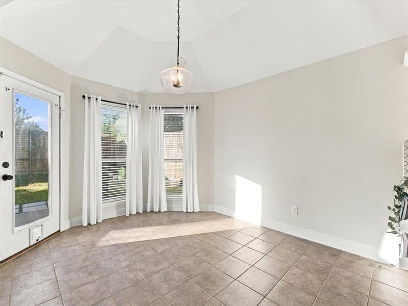 5344 Ridge View Drive, Watauga TX 76137 - Photo 16