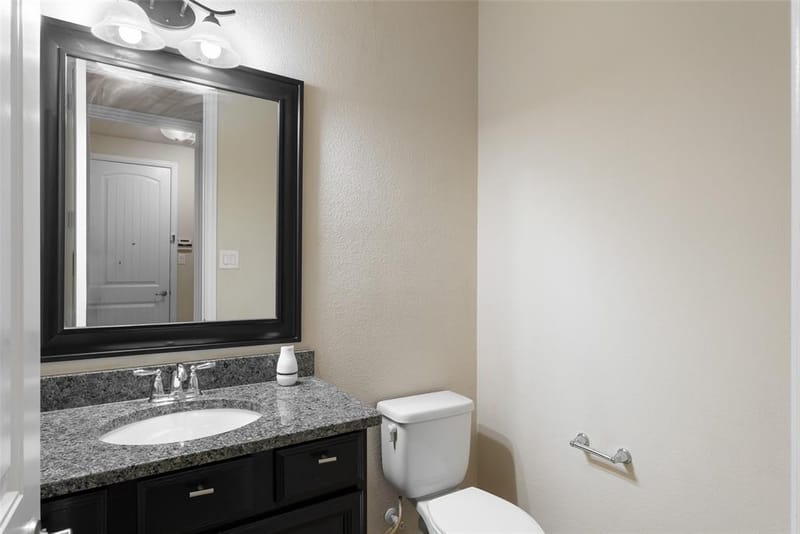 1704 Hickory Chase Circle, Keller TX 76248 - Photo 11