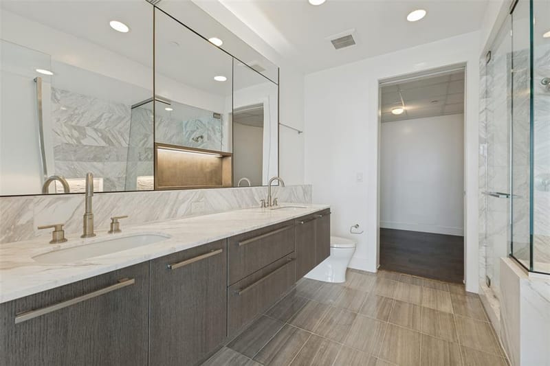 3130 N Harwood Street # 1701, Dallas TX 75201 - Photo 22