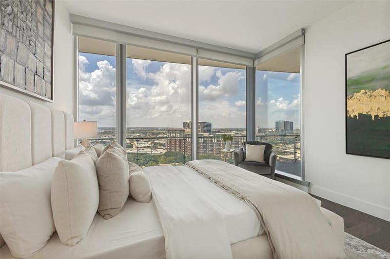 3130 N Harwood Street # 1701, Dallas TX 75201 - Photo 20