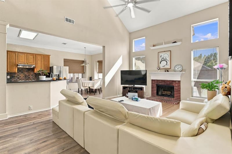 1320 Pinehurst Drive, Lewisville TX 75077 - Photo 17