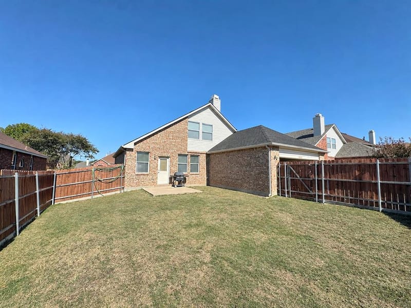 4102 Maidstone Drive, Garland TX 75043 - Photo 17