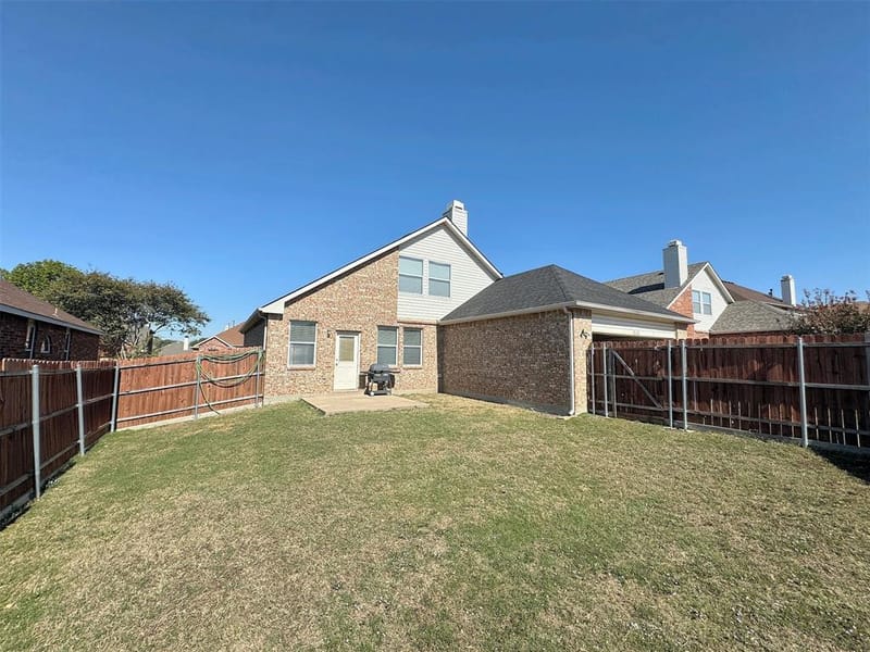 4102 Maidstone Drive, Garland TX 75043 - Photo 18