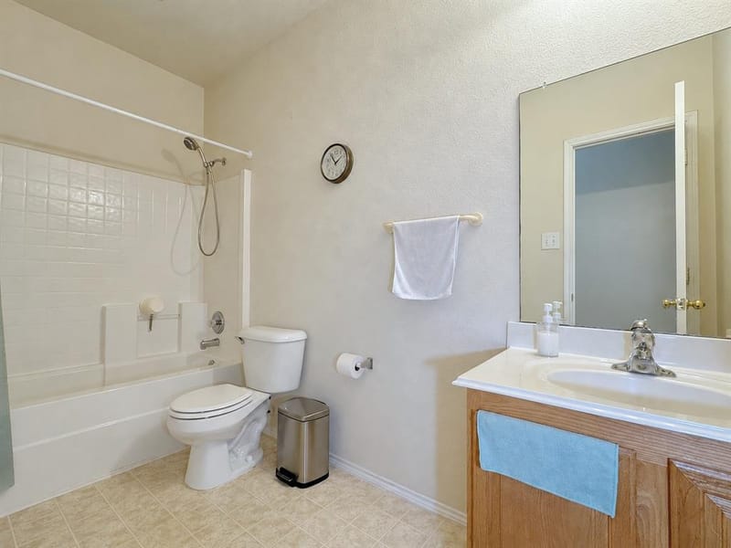 4102 Maidstone Drive, Garland TX 75043 - Photo 15